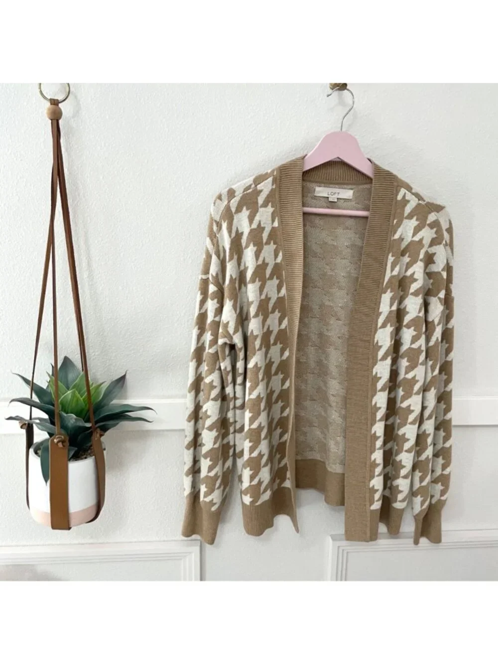 LOFT Tan Open Front Houndstooth Long Sleeve Sweater Size M - Picture 2 of 7